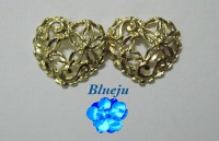 Coração floreado banhado a ouro