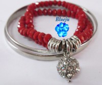 Vermelha com pingente